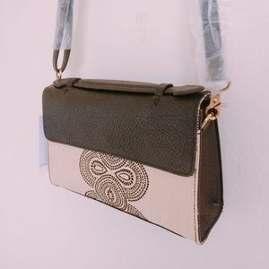 Gracie Roberts Crossbody Bag